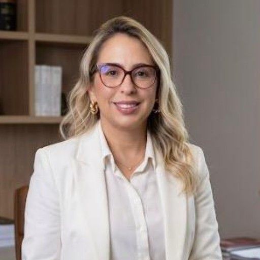 Dra. Monique Ximenes